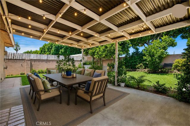 1911 W Palm, West Covina, CA 91790