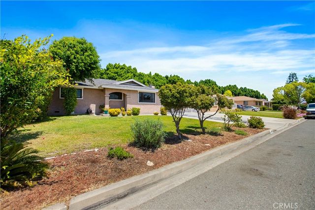 1911 W Palm, West Covina, CA 91790