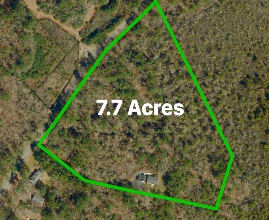 233 Tispaquin St, Middleboro, MA 02346
