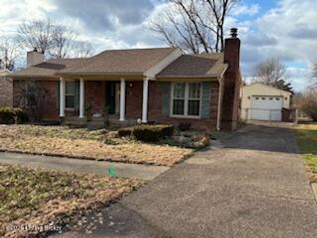 3902 Bristol Oaks Dr, Jeffersontown, KY 40299