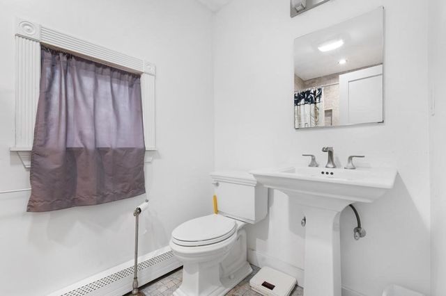 95 Bellflower Rd, Billerica, MA 01821