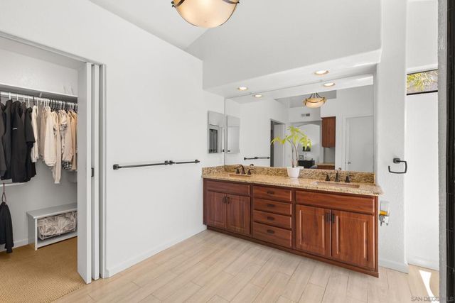 10883 Portobelo Dr., San Diego, CA 92124