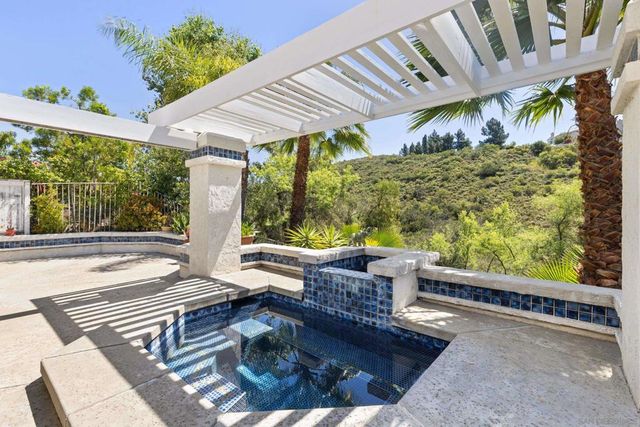 10883 Portobelo Dr., San Diego, CA 92124