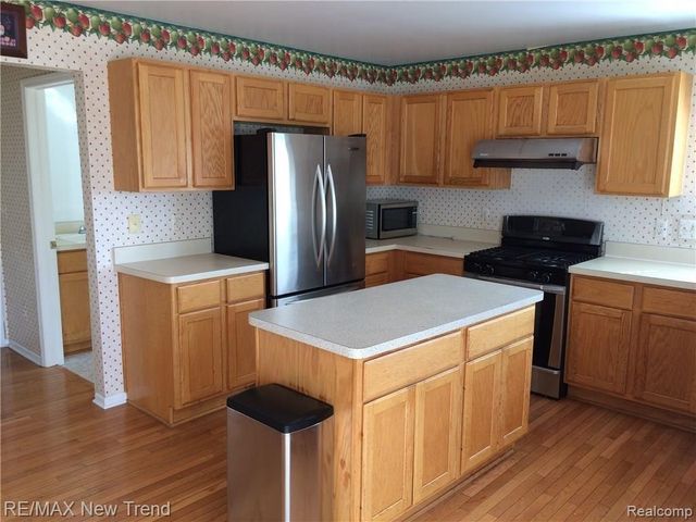 2315 Boulder Ridge Boulevard, Ann Arbor, MI 48103