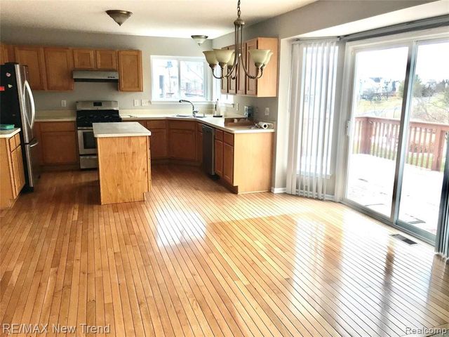 2315 Boulder Ridge Boulevard, Ann Arbor, MI 48103