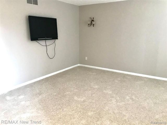 2315 Boulder Ridge Boulevard, Ann Arbor, MI 48103