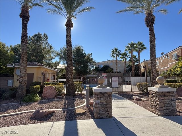 9303 Gilcrease Avenue 1048, Las Vegas, NV 89149