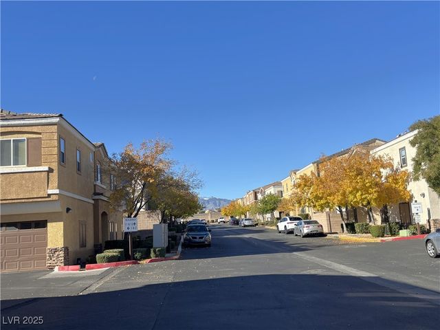 9303 Gilcrease Avenue 1048, Las Vegas, NV 89149