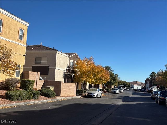 9303 Gilcrease Avenue 1048, Las Vegas, NV 89149