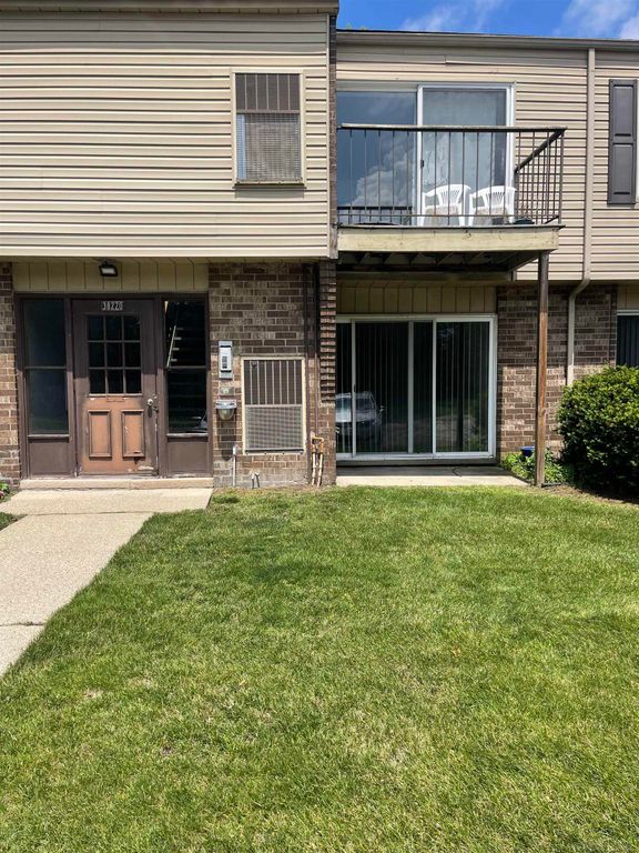 38220 Fairway Court, Clinton Twp, MI 48038