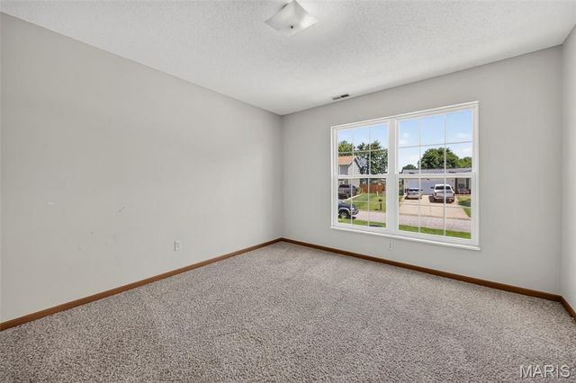 2245 Pinta Drive, Warrenton, MO 63383