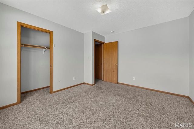 2245 Pinta Drive, Warrenton, MO 63383