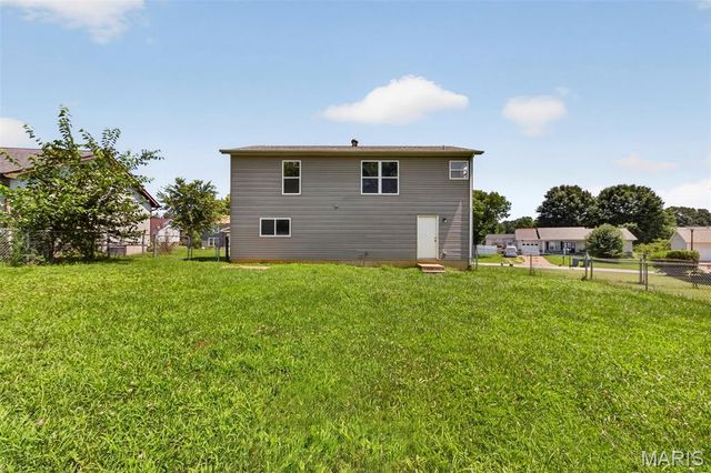 2245 Pinta Drive, Warrenton, MO 63383