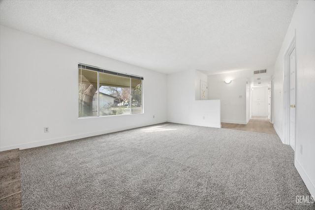 2704 Hallisey Street, Bakersfield, CA 93309