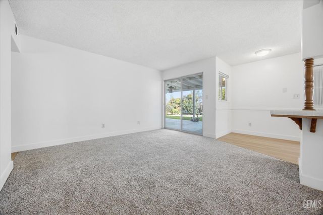 2704 Hallisey Street, Bakersfield, CA 93309