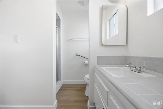 2704 Hallisey Street, Bakersfield, CA 93309