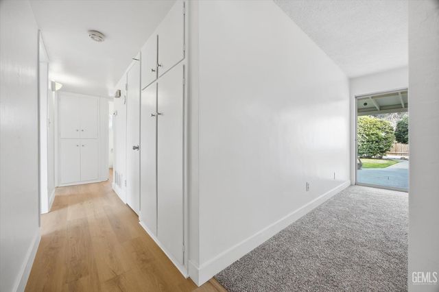 2704 Hallisey Street, Bakersfield, CA 93309