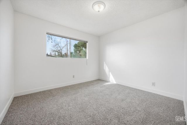 2704 Hallisey Street, Bakersfield, CA 93309