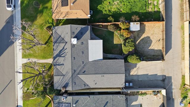 2704 Hallisey Street, Bakersfield, CA 93309