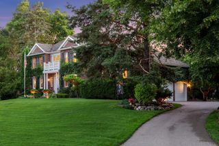 16465 45th Avenue N, Plymouth, MN 55446