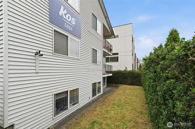5816 14th Avenue NW, Seattle, WA 98107