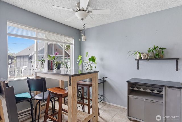 5816 14th Avenue NW, Seattle, WA 98107