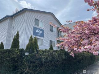 5816 14th Avenue NW, Seattle, WA 98107