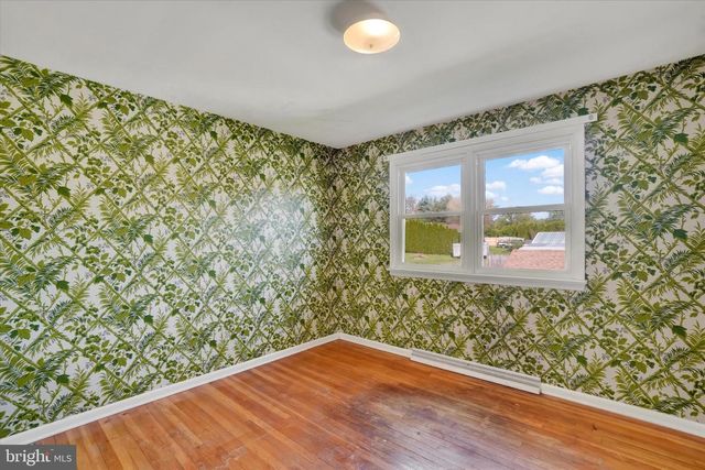 2081 PARK ST, Dover, PA 17315