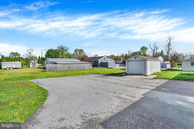 2081 PARK ST, Dover, PA 17315
