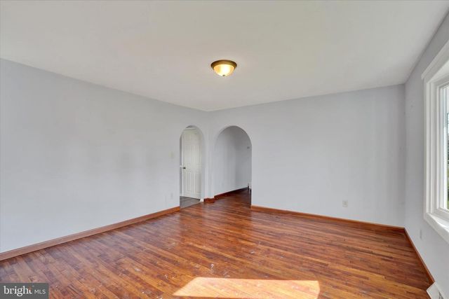 2081 PARK ST, Dover, PA 17315