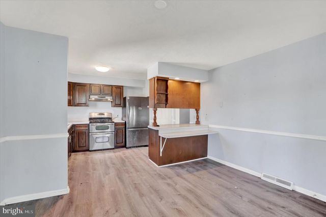 2081 PARK ST, Dover, PA 17315