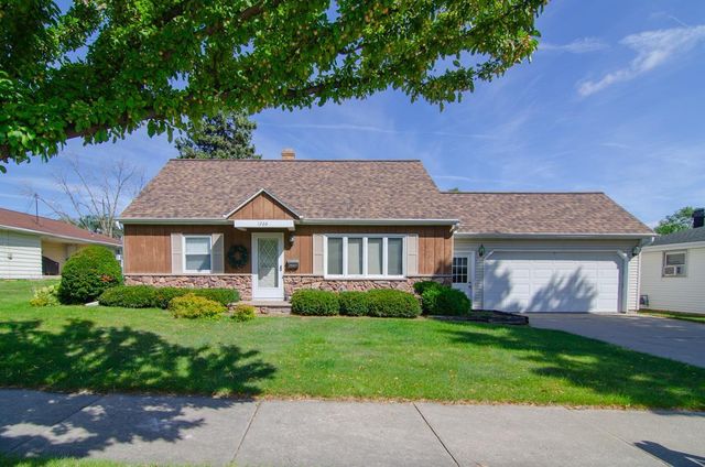 1266 SHADOW LANE, Green Bay, WI 54304