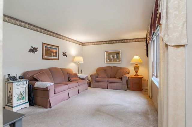 1266 SHADOW LANE, Green Bay, WI 54304