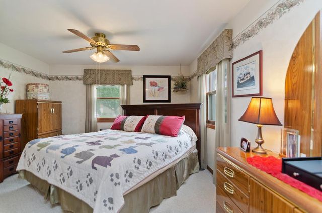 1266 SHADOW LANE, Green Bay, WI 54304