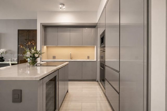 18975 Collins Avenue 1802, Sunny Isles Beach, FL 33160