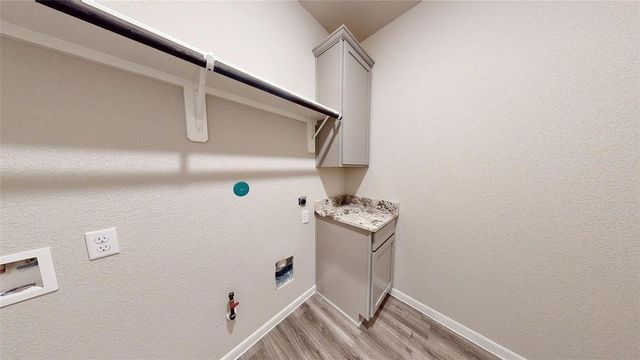 1031 Comal Trail, Dayton, TX 77535