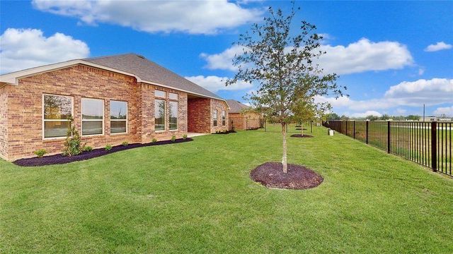 1031 Comal Trail, Dayton, TX 77535