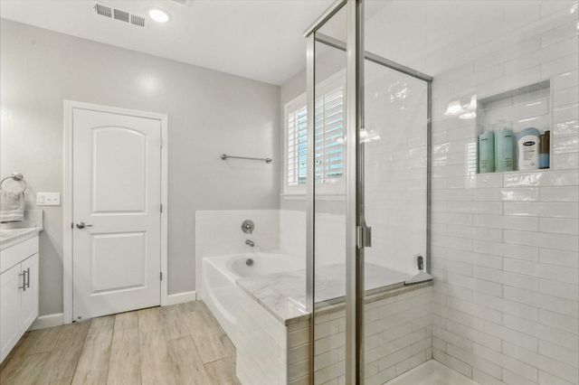 2090 Chancellor Avenue, Tulare, CA 93274