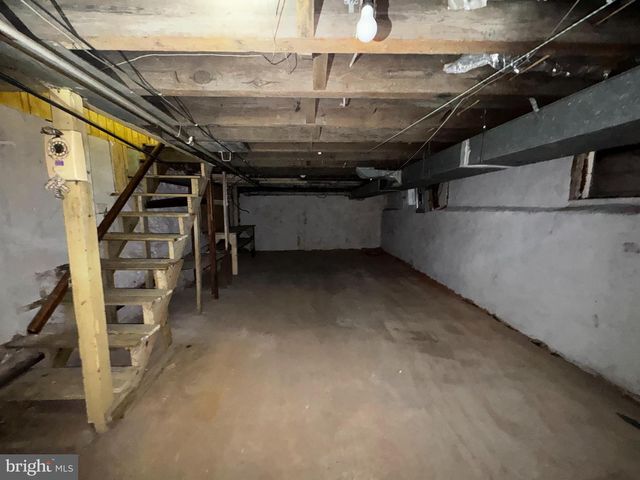 106 N 2ND ST, Darby, PA 19023