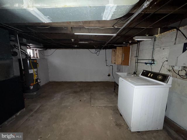 106 N 2ND ST, Darby, PA 19023