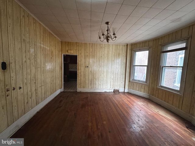 106 N 2ND ST, Darby, PA 19023