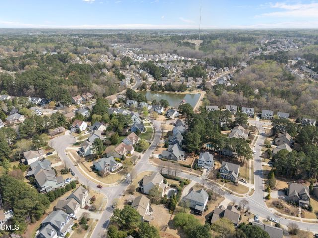 3924 Forgotten Pond Avenue, Wake Forest, NC 27587