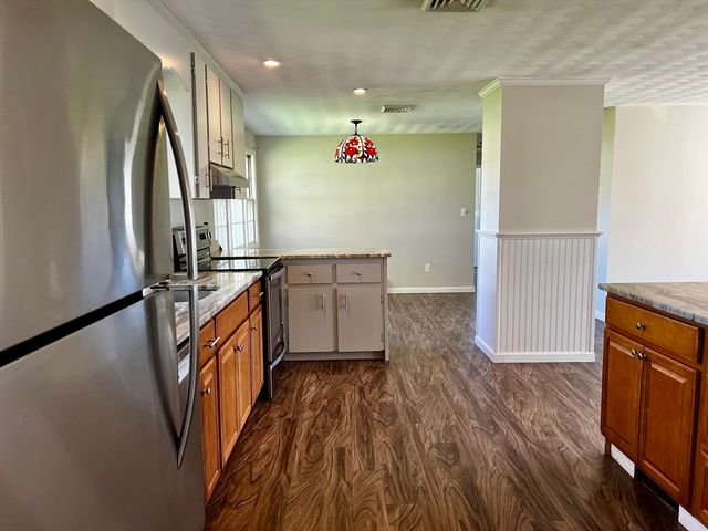 1 Perkins Rd, Danvers, MA 01923