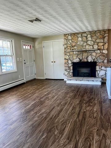 1 Perkins Rd, Danvers, MA 01923