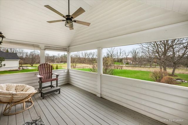 39691 Orchard Bluff Lane, Wadsworth, IL 60083