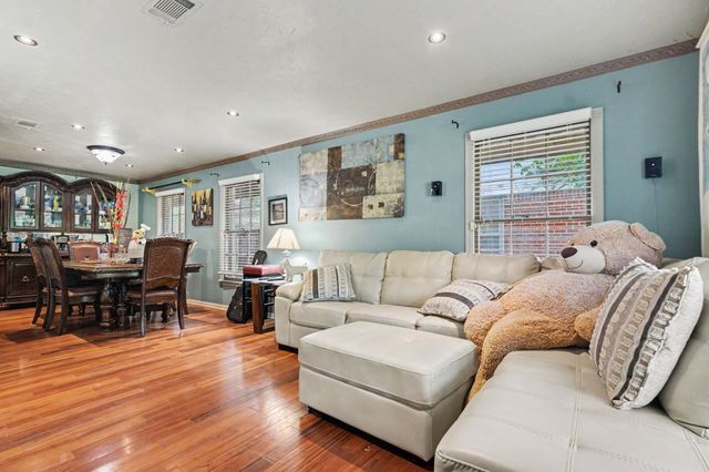 1003 Ash Street, Irving, TX 75060