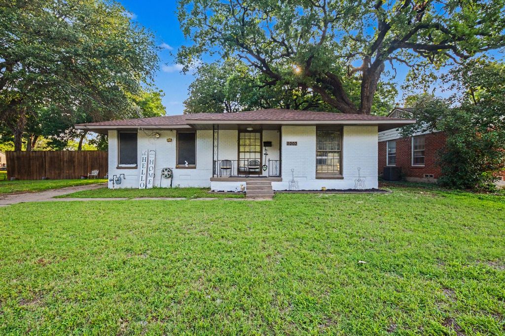 1003 Ash Street, Irving, TX 75060