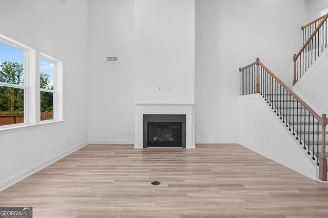 8710 Stratford Oaks Avenue, Ball Ground, GA 30107