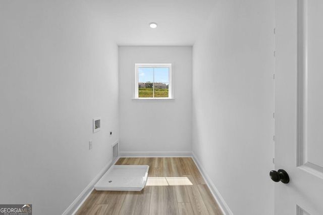 8710 Stratford Oaks Avenue, Ball Ground, GA 30107