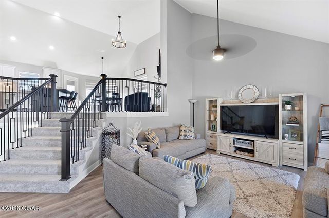 1632 Lou Martin Drive, Pittsburg, KS 66762